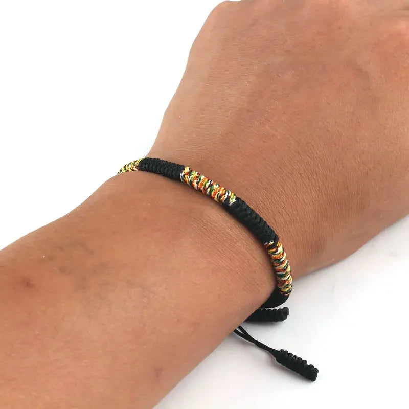 Bracciale Gourmette Buddhista Tibetano in Laccio