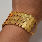 Arany hármas <span data-glossary-id="bracelet">karkötő</span> arab muszlim nőknek