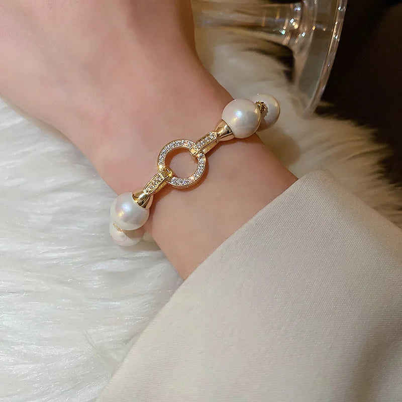 Bracelet Rétro en Perles et Zircon