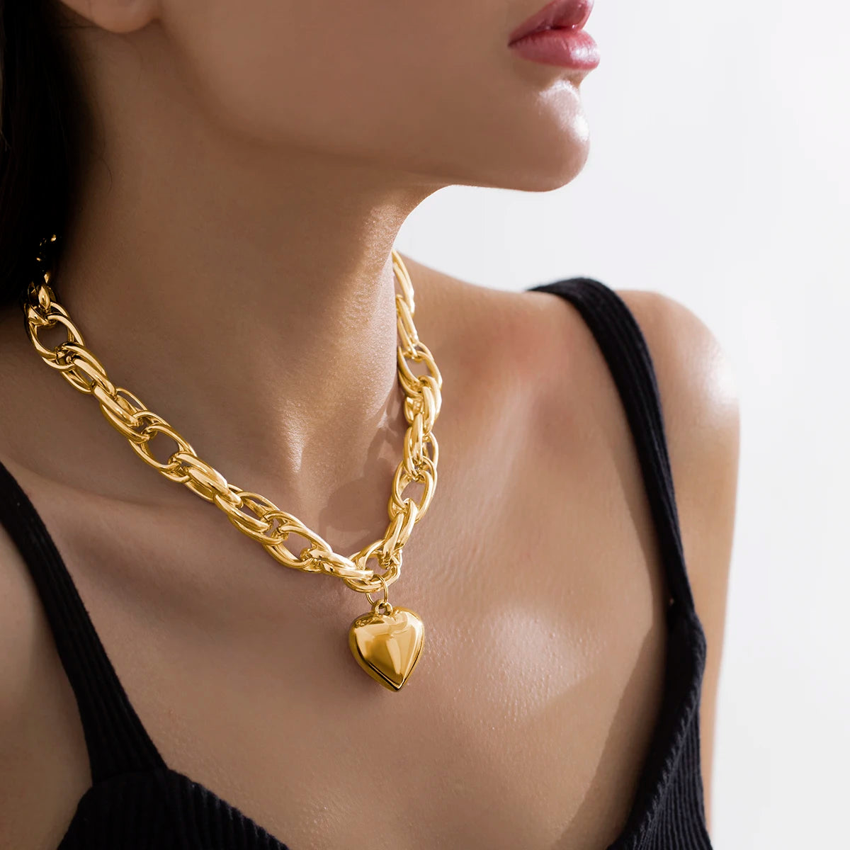 Collier avec pendentif cœur urbain chic or