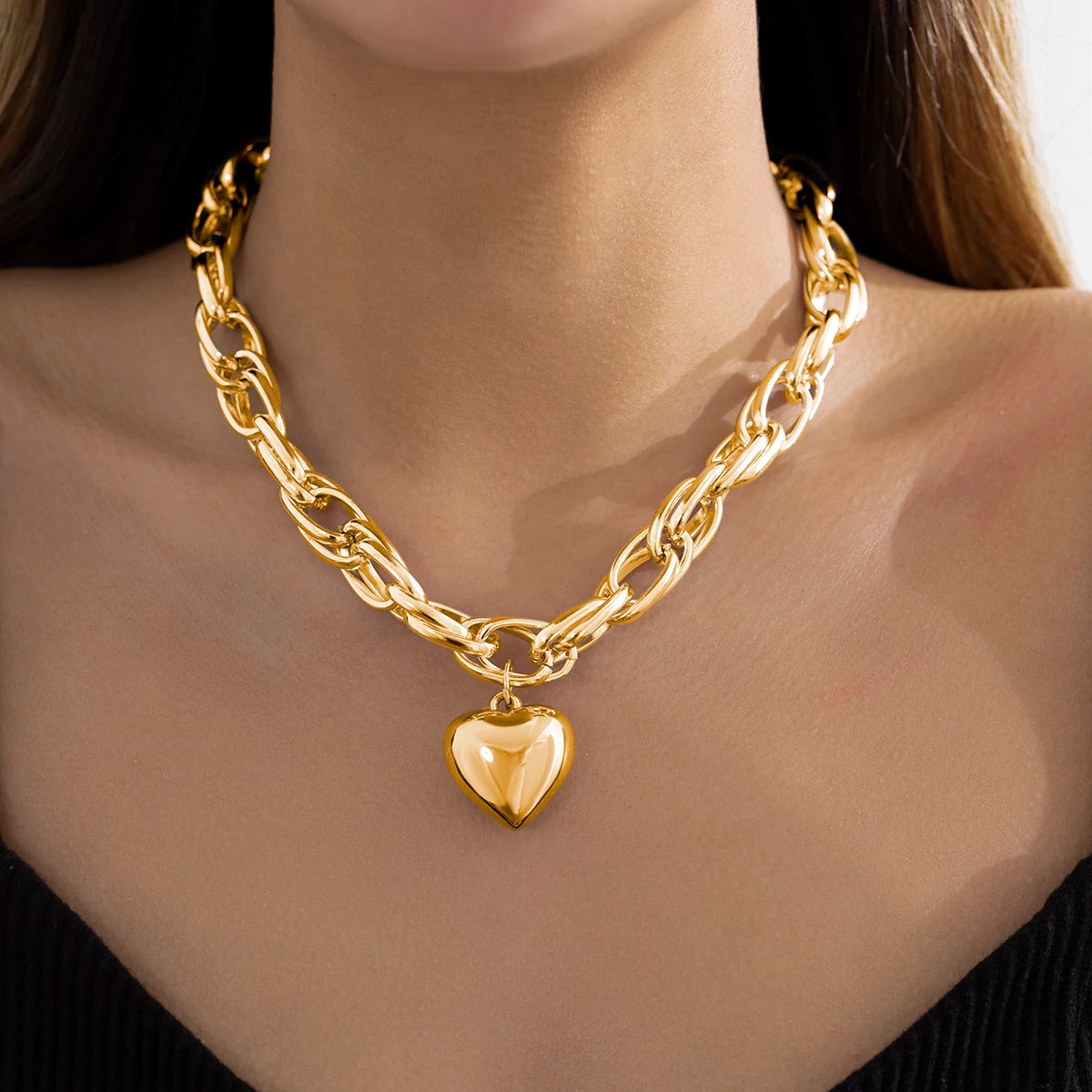 Collier avec pendentif cœur urbain chic or