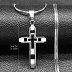 Collier avec pendentif double croix argent