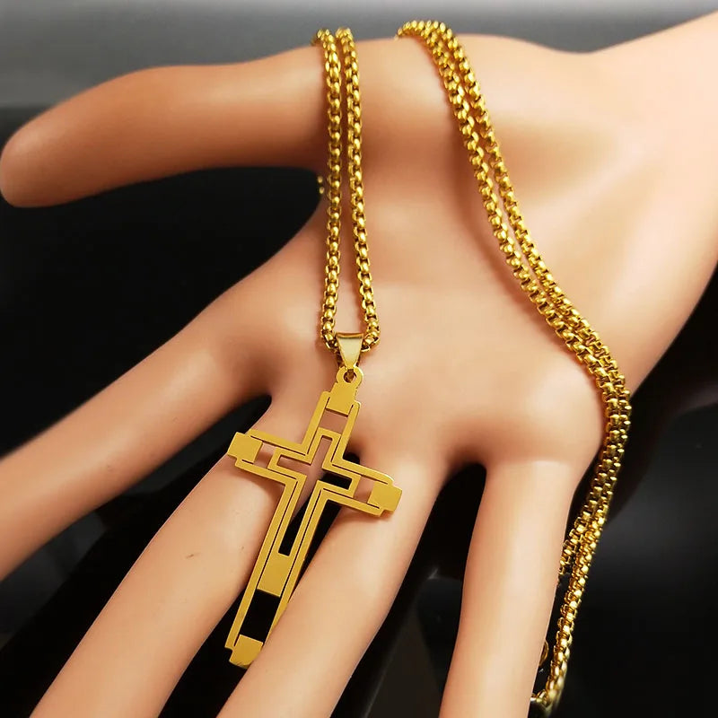 Collier avec pendentif double croix or