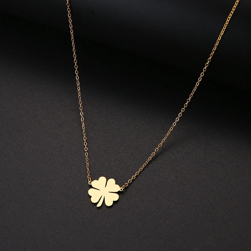 Collier avec Pendentif en Feuille de Trèfle Porte Bonheur or
