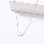 Collier avec Pendentif en Feuille de Trèfle Porte Bonheur argent