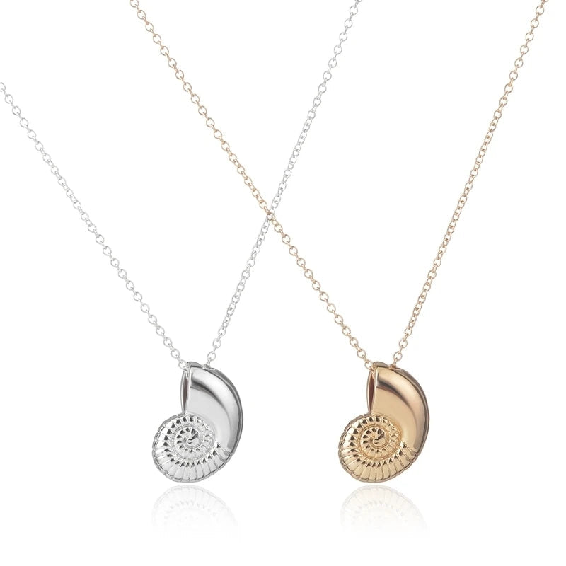 Halskette mit Schneckenmuschel-Anhänger für Herren in Gold