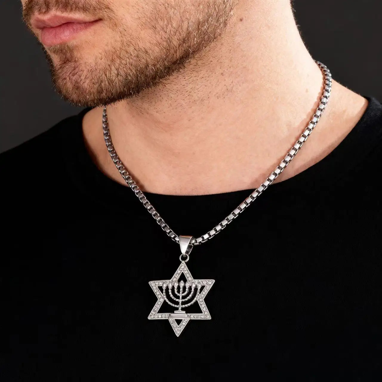 Collar con colgante de estrella de David y símbolo de la identidad judía Menorá plata