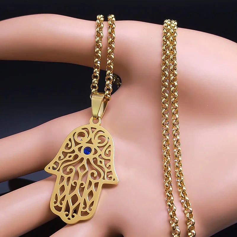 Necklace with pendant for protection against the evil <span data-glossary-id="oeil">eye</span> and Arab Muslim Fatma's hand gold