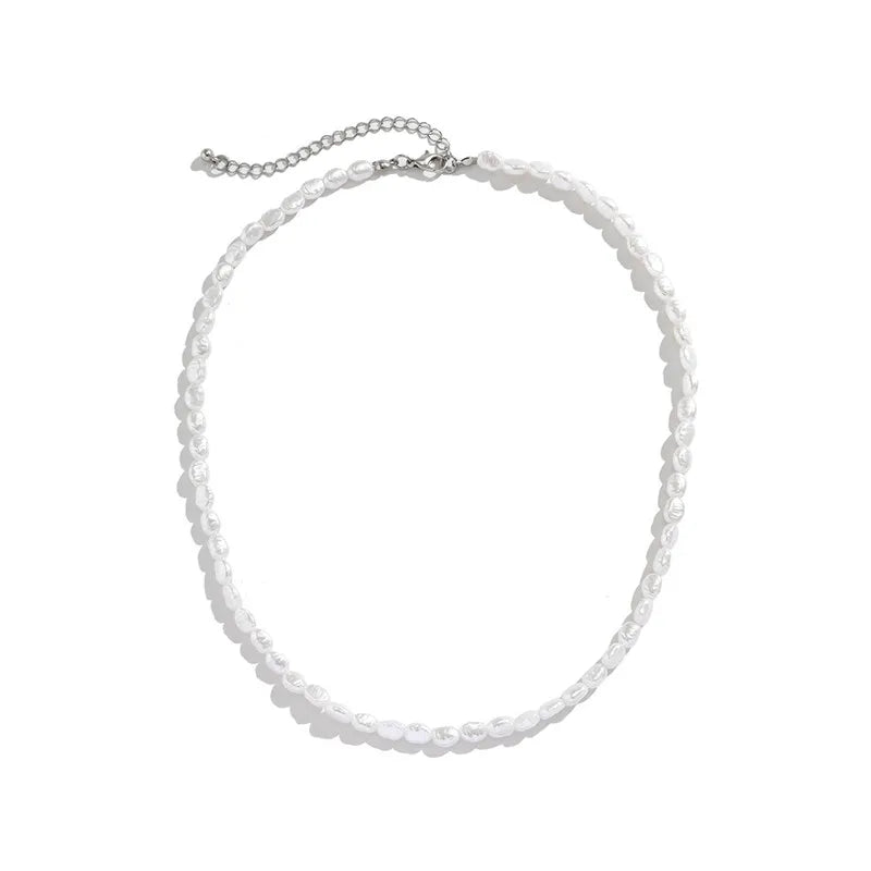 Collana con pendente a perla ovale
