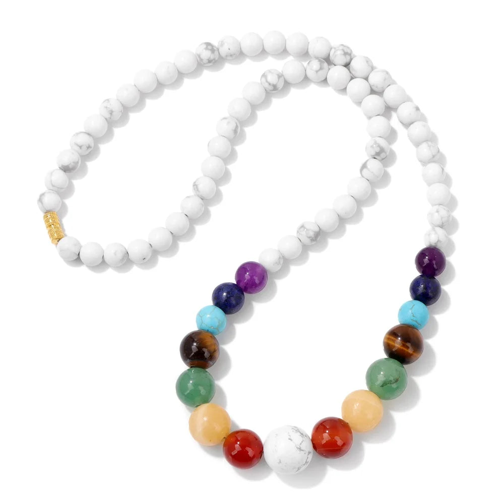 Collier de Protection avec Pendentif en Pierres 7 Chakras Howlite blanc