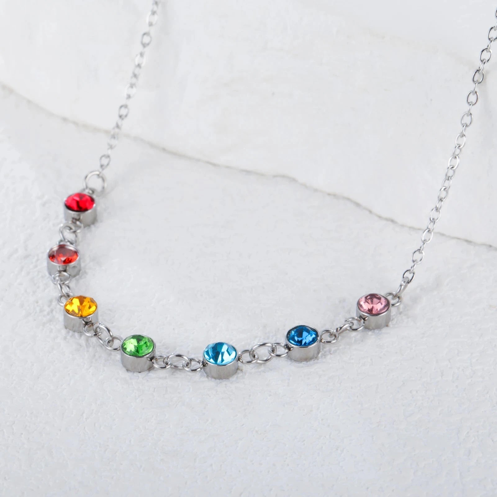 Collier de Protection avec Pendentif en Pierres 7 Chakras pour Femme argent