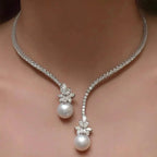 Colar elegante brilhante com pérolas 