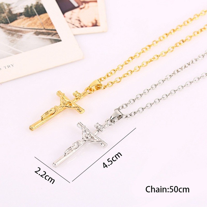 Collier et Pendentif Chrétien Croix de Jesus