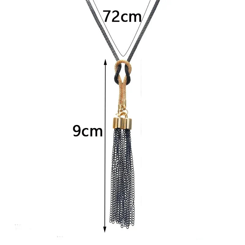 Collier long avec pendentif noeud pour femme