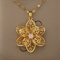Collier Pendentif avec Jolie Fleur Tournante Anti-Stress