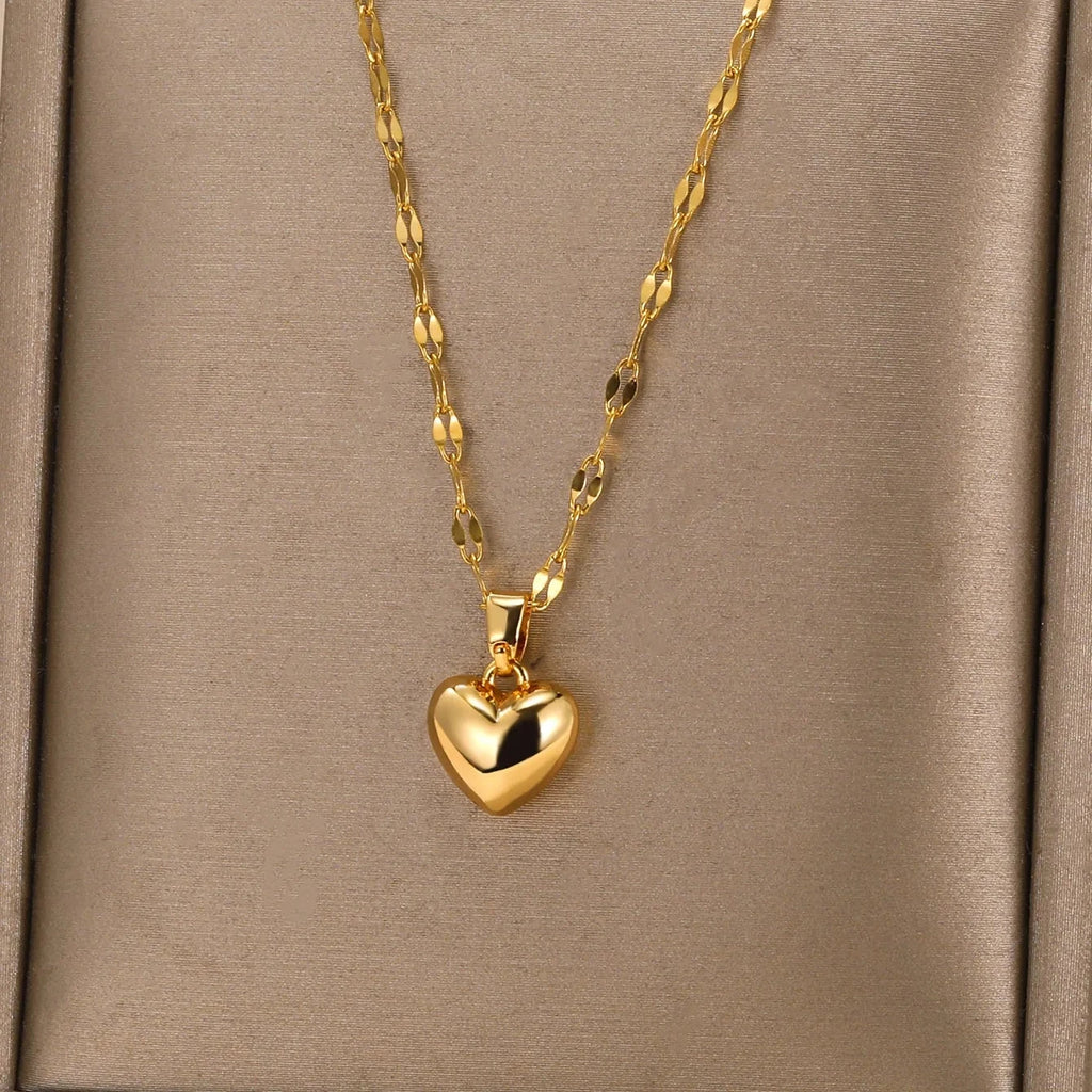 Collana con Ciondolo a Cuore Dorato