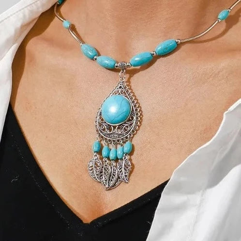 Collana con Pendente Etnico Turchese