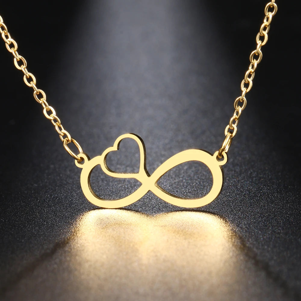 Collana Pendente Donna Simbolo Infinito e Cuore oro