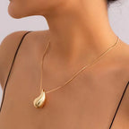 Collana Pendente Goccia d'Acqua Asimmetrica oro