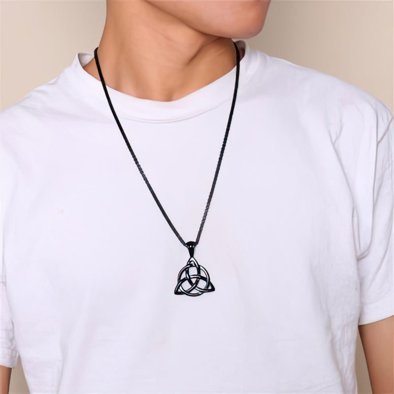 Collier Pendentif Nœud de la Trinité - Triquetra