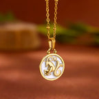 Collana Pendente Oro e Bianco Segno Zodiacale 12 Costellazioni capricorno