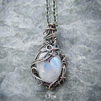 Collana con Pendente Pietra di Luna Vintage b
