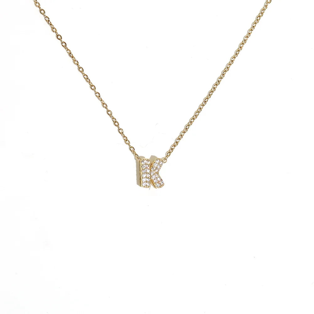 Collier ras de cou femme avec pendentif minimaliste initiale k