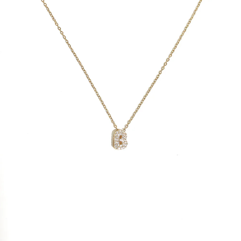 Collier ras de cou femme avec pendentif minimaliste initiale b