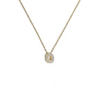 Collier ras de cou femme avec pendentif minimaliste initiale o