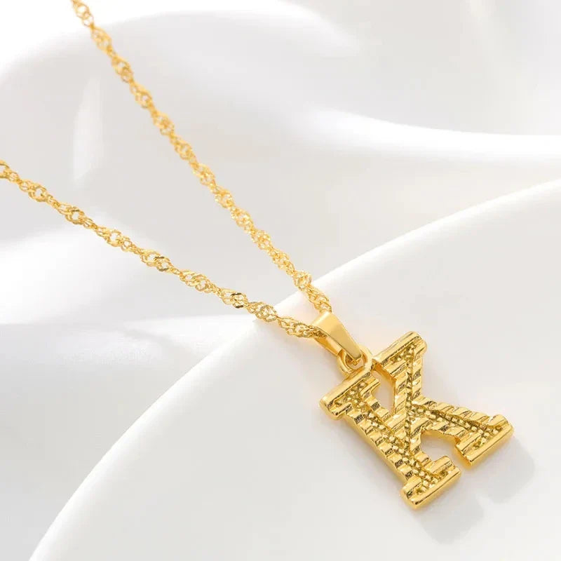 Ogrlica za muškarce ili žene s personaliziranim privjeskom s inicijalom k
