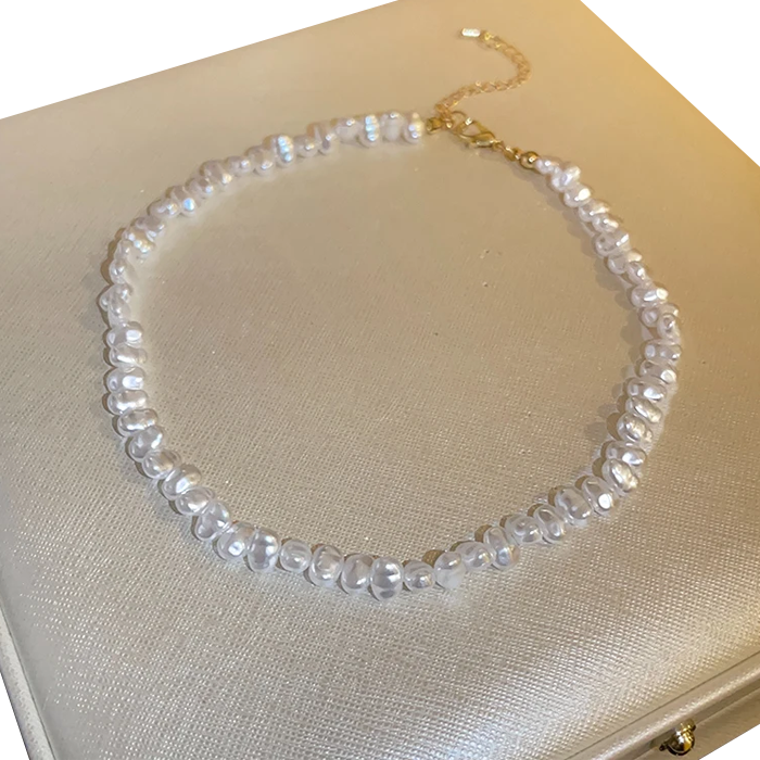 Collier Ras de Cou Style Blanc en Perles