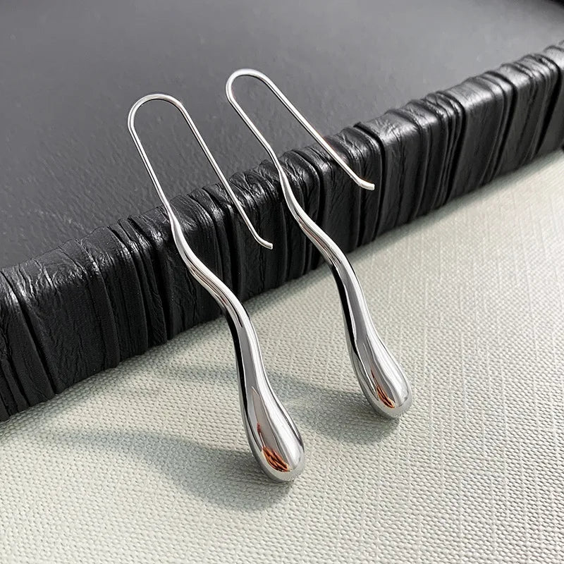 Eleganti Orecchini Pendenti Sottile Goccia d'Acqua argento