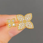 Set aus 2 Ringen mit Blumenring aus Zirkon in Gold