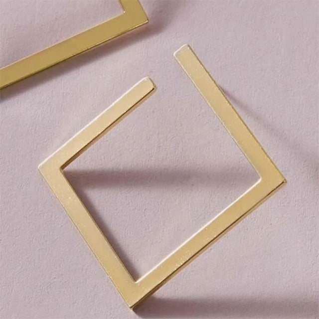 Orecchini Geometrici in Oro